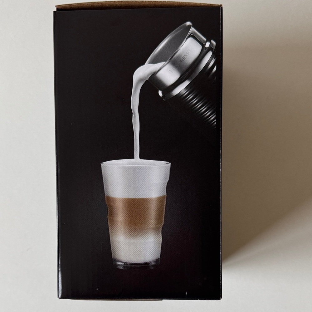 Nespresso Aeroccino 3 Milk Frother - Black - Picture 2 of 8